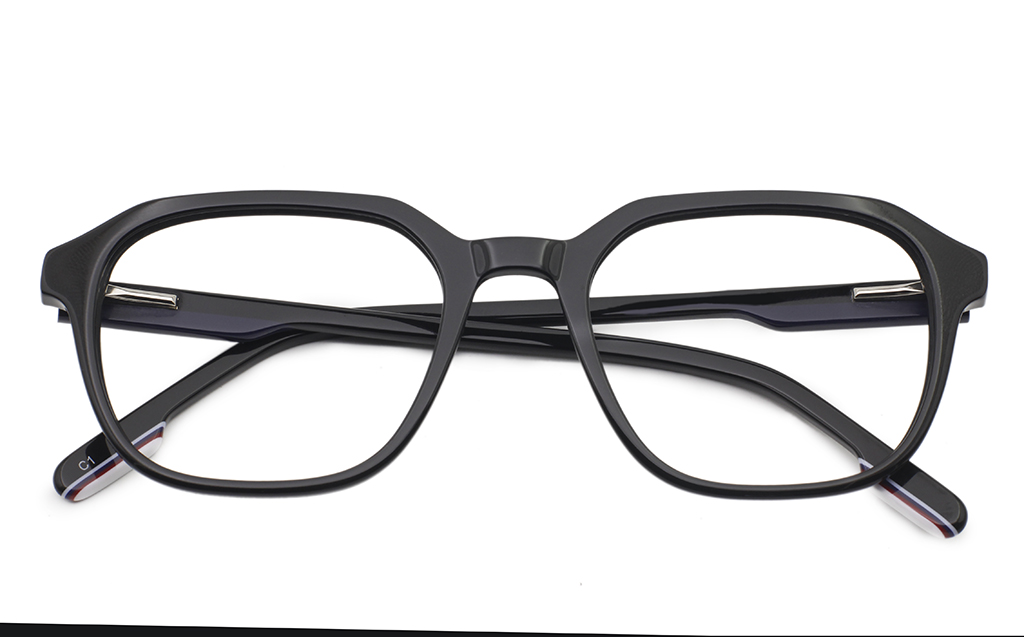 Geometric Shape Prescription Glasses