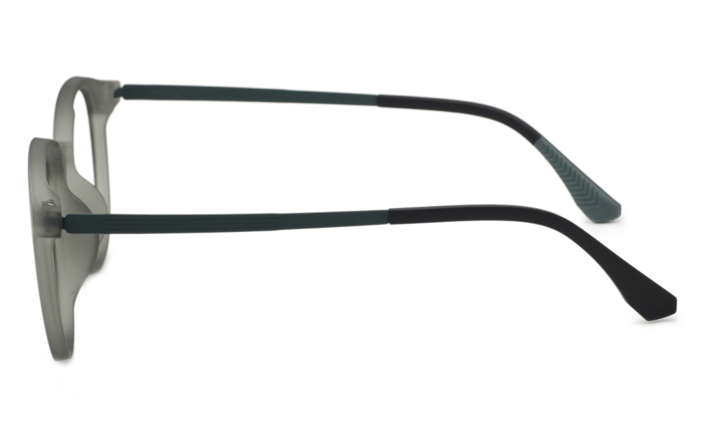 Round Plastic with metal Eyeglasses